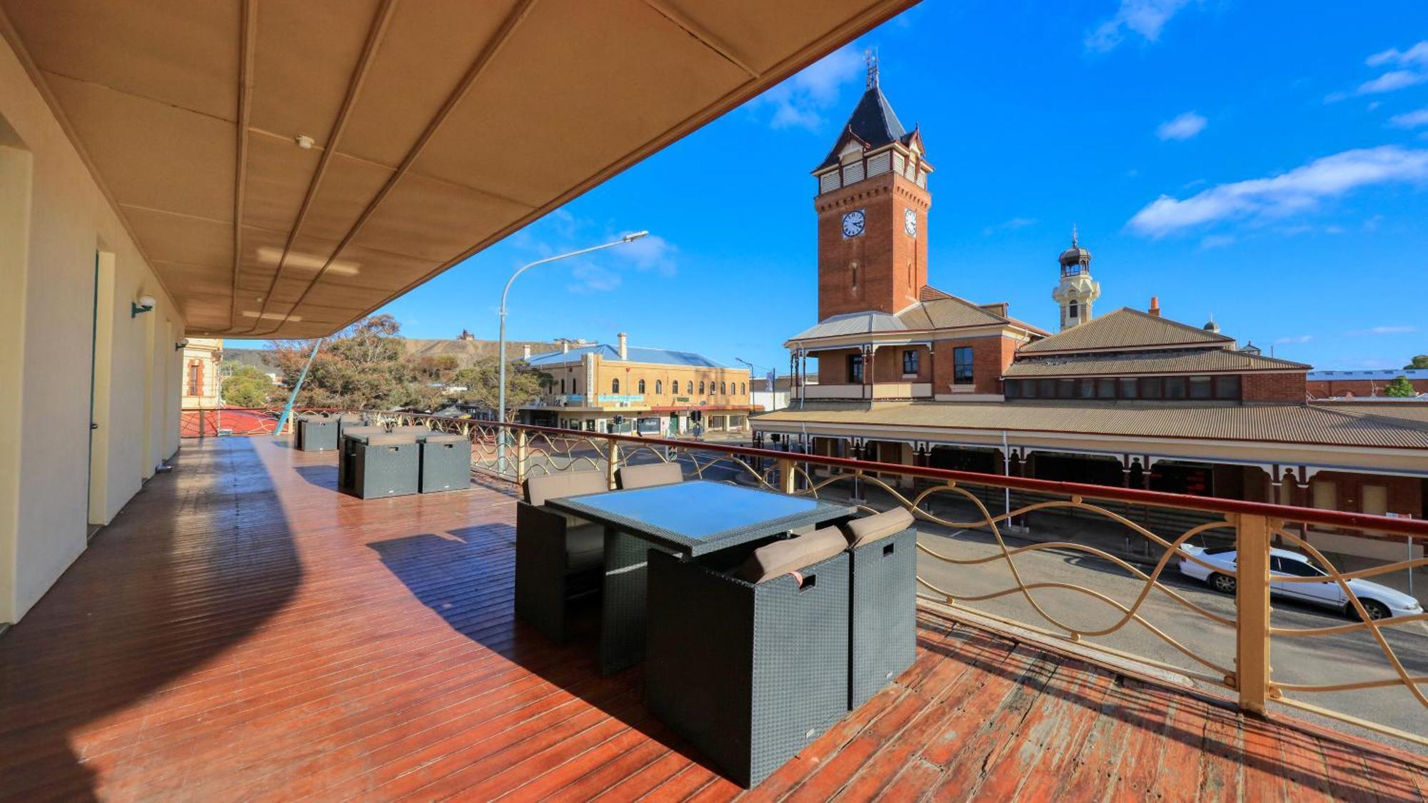 Royal Exchange Hotel Broken Hill Exterior photo