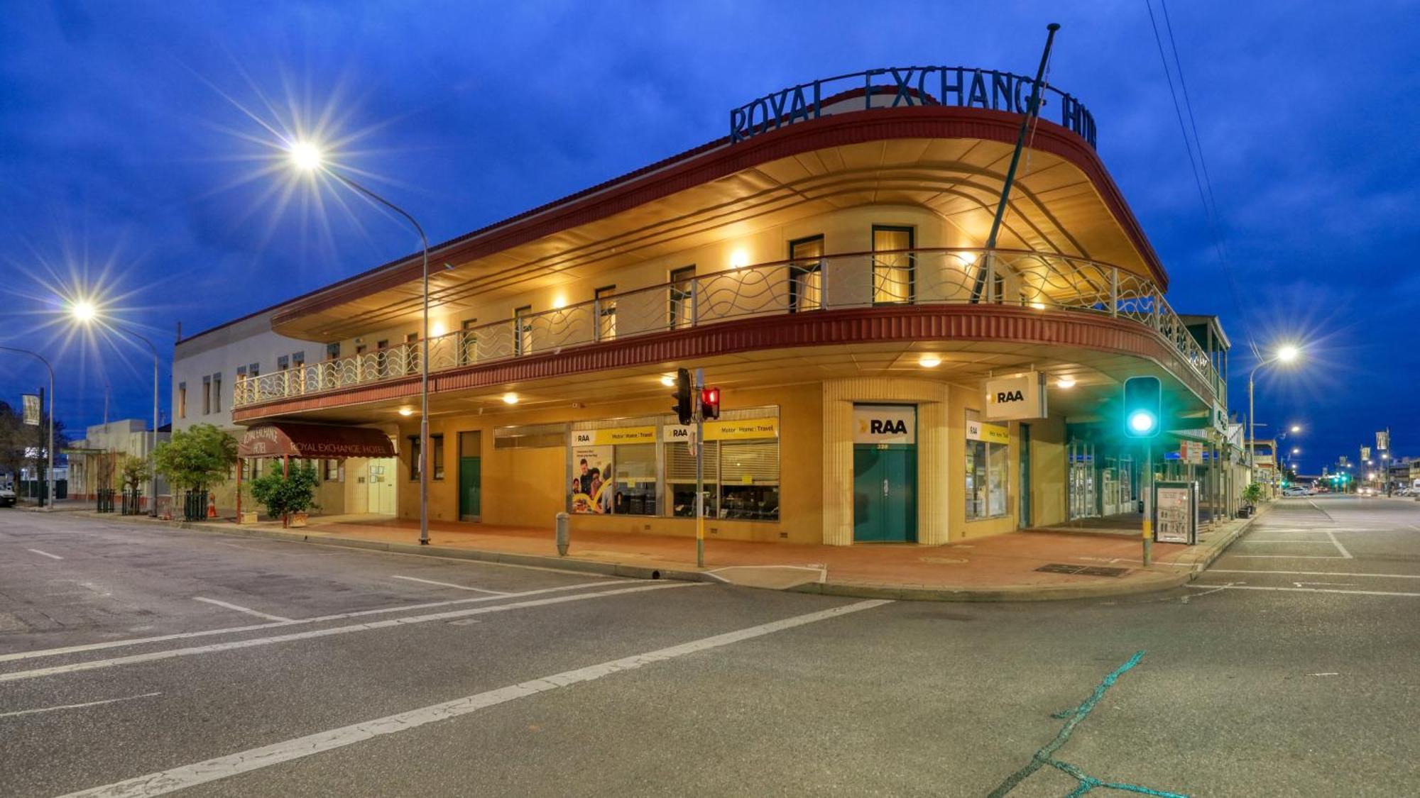 Royal Exchange Hotel Broken Hill Exterior photo